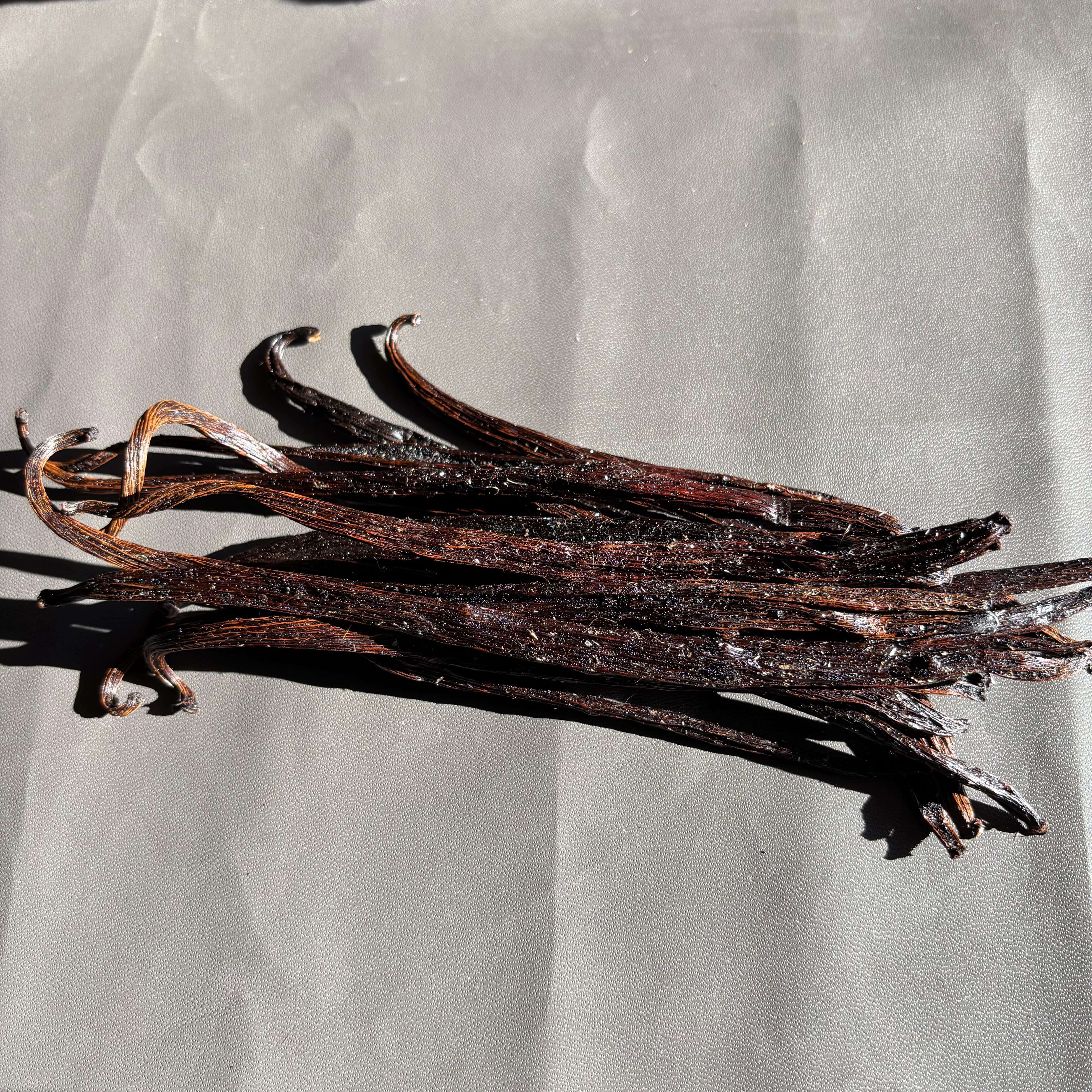 Frosted Crystallized Vanilla Beans